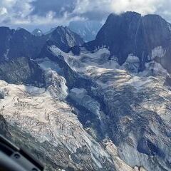 Flugwegposition um 15:31:45: Aufgenommen in der Nähe von Arrondissement de Grenoble, Frankreich in 3549 Meter